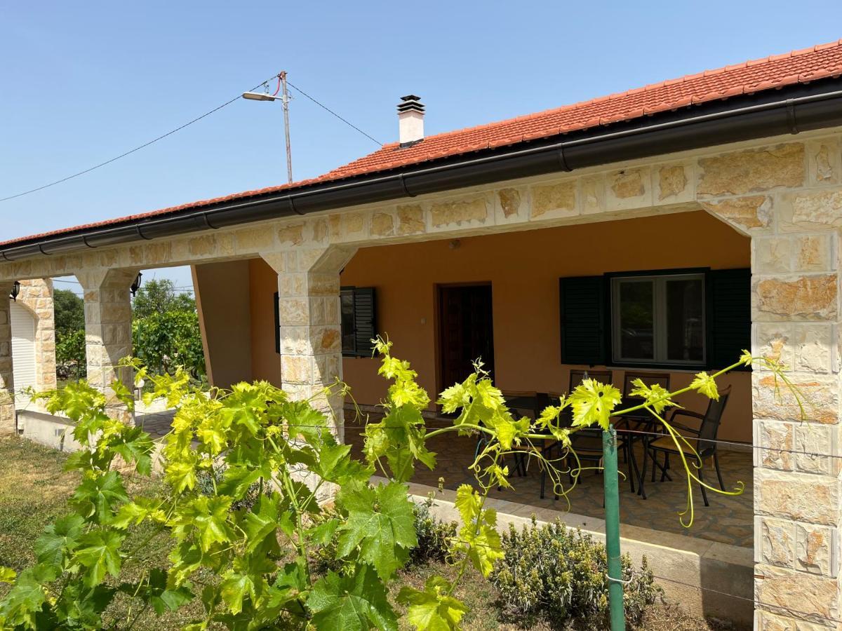 Apartament Runaway Unesic